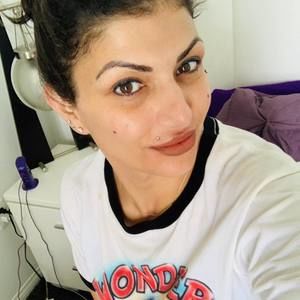 Meet your Posher, Sarah